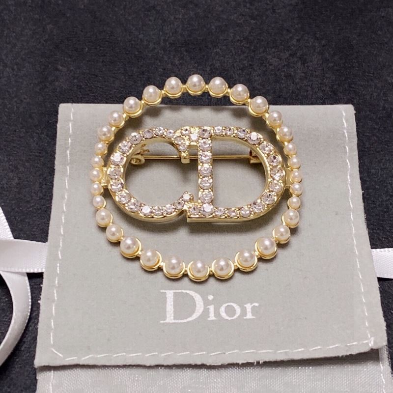 Christian Dior Brooches